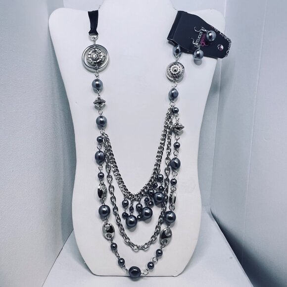 paparazzi Jewelry - Paparazzi Silver Tone, Gray And Black Necklace W/Pierced Earrings Set (5459)
